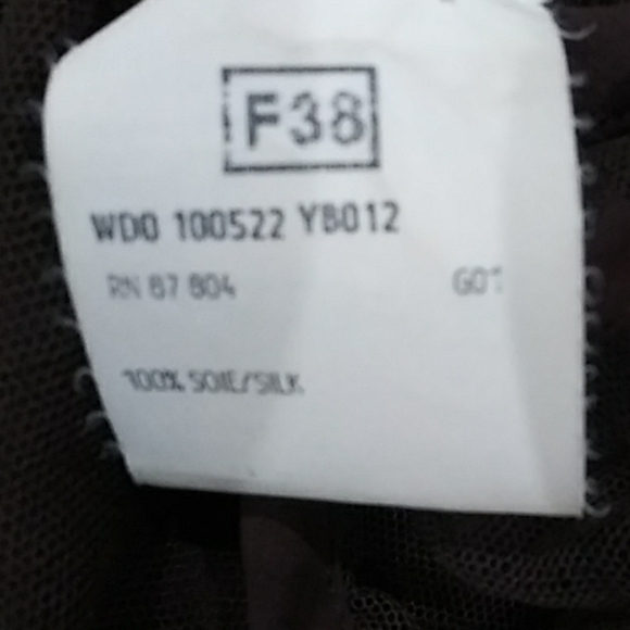 Yves Saint Laurent safari vest designed by Tom For - Picture 6 of 7